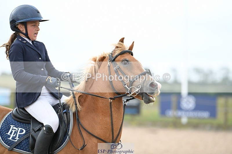 250807-131503-01044 - 80cm Round 2