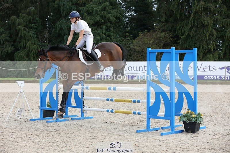 230908-155136-02642 - Cls 8 Snr 1.05m Open