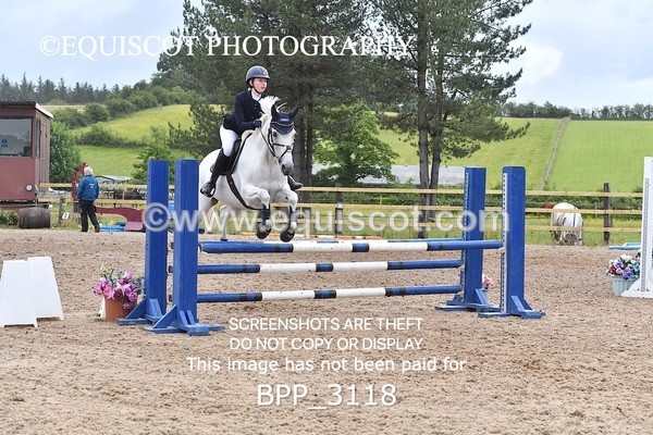 BPP_3118 - CLASS 13 SUN Senior BritiNovice/ 90cm Open