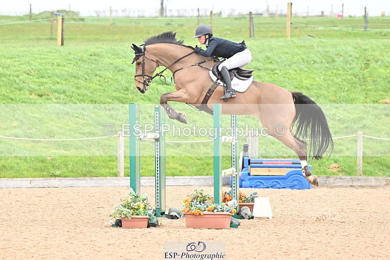 240405A-150219-02166 - Cls 6 National 1.40m Open