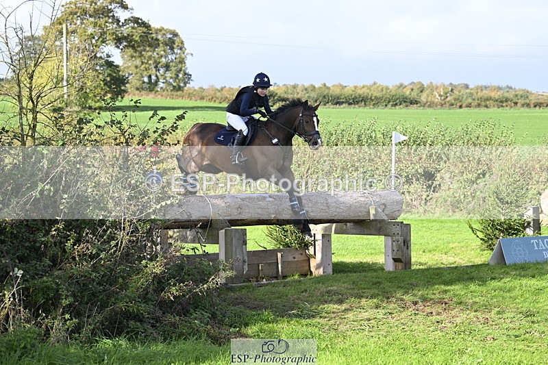 251024A-131911-11438 - B-160-Phoebe.Woods