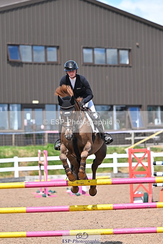 240619A-153718-00886 - Cls 5 Snr Foxhunter and 1.20m Open