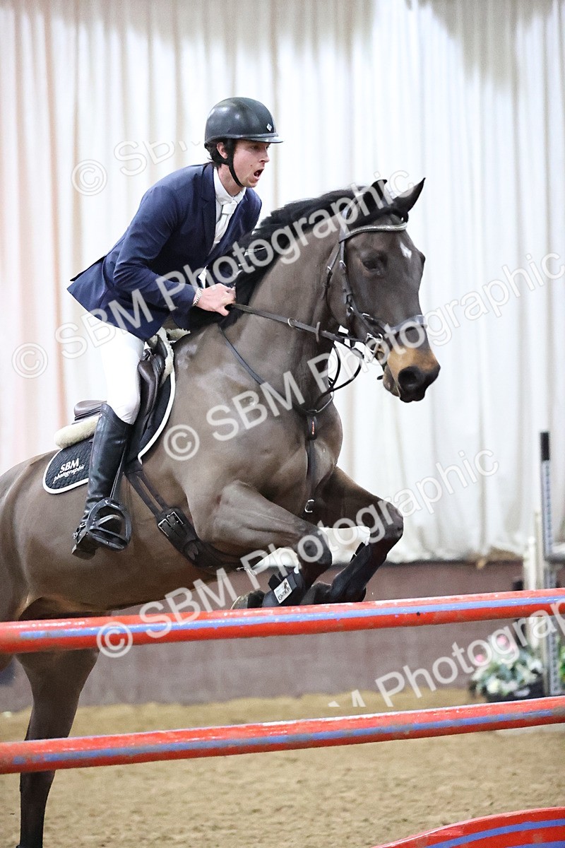 SBM_010251 - Class 25 - Equestrian Senior Foxhunter 1.20m