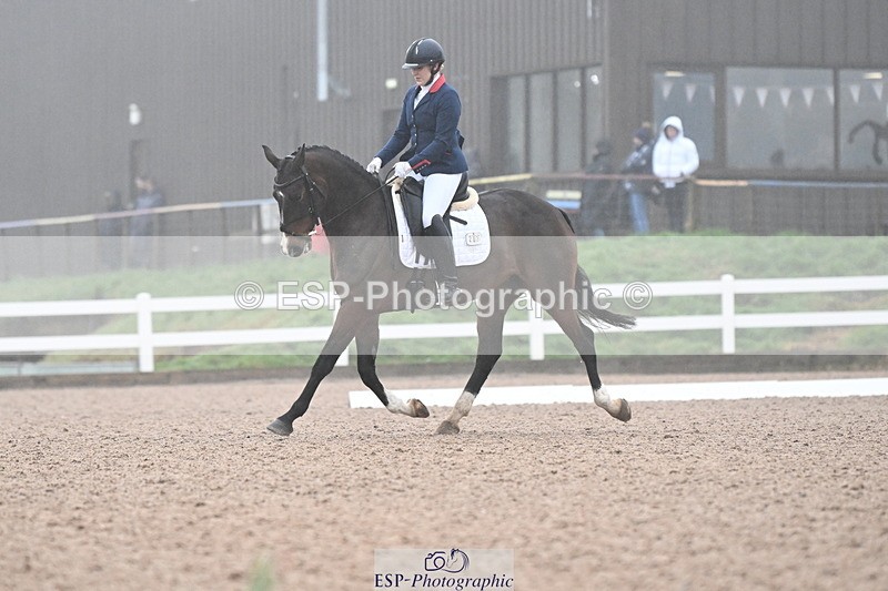 240217A-100015-00681 - 207-Charlotte.Dicker-Time.to.Fly.II