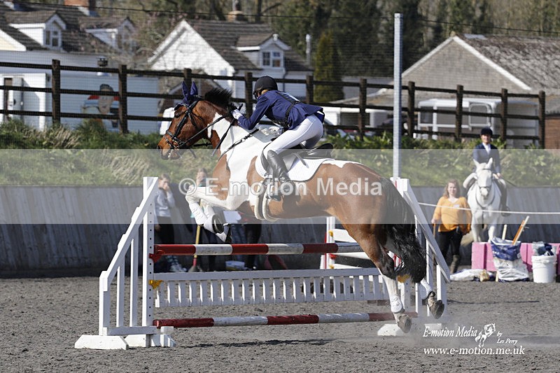 _EST2116 - Bourne Valley Riding Club Winter Showjumping 27/03/22