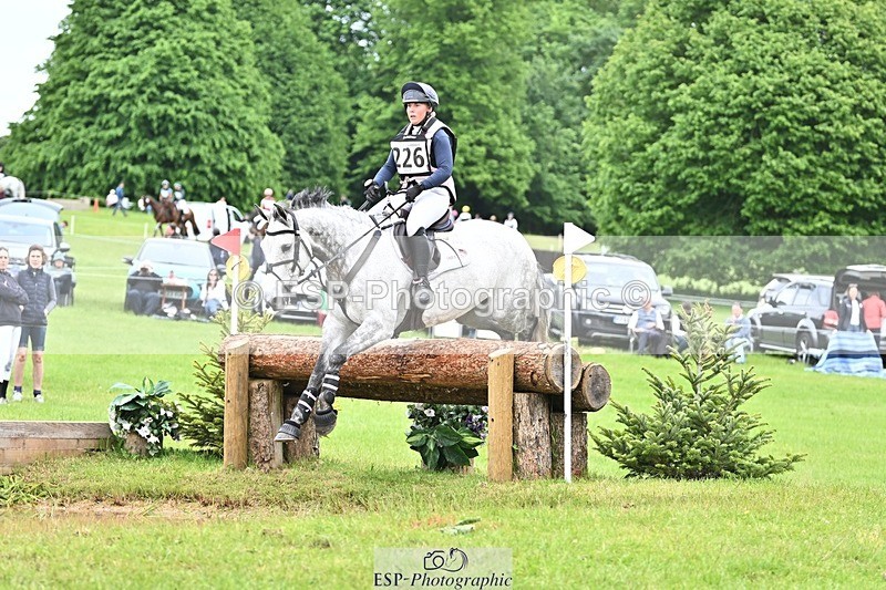 240525-155140-17341 - 226-CLONSHIRE_ON_TREND-Heidi_Coy