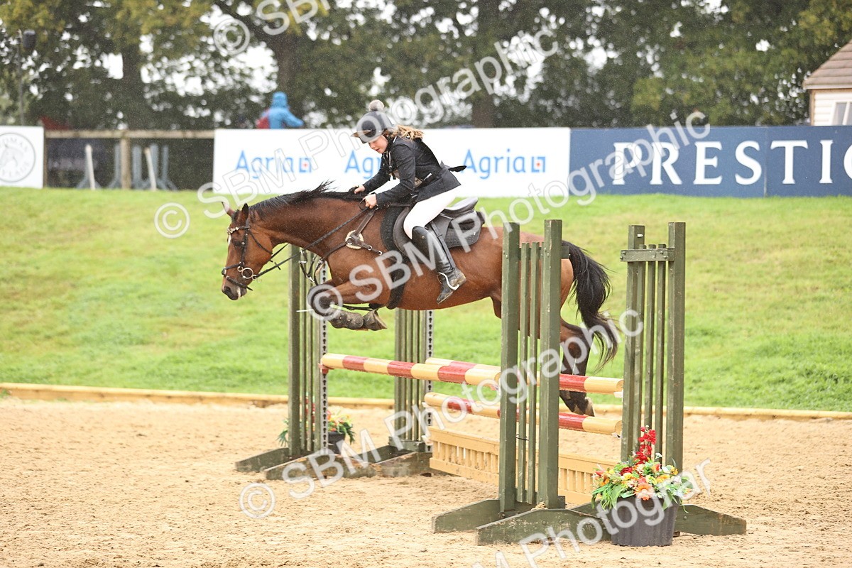 SBM_73414 - J19 - Junior Horse & Pony 90cm Supreme championship