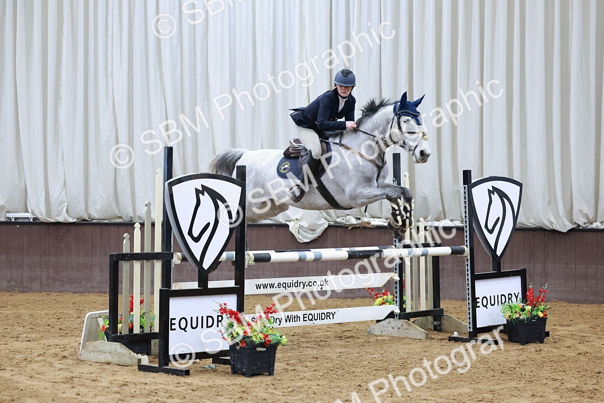 SBM_007625 - Class 24 - Nupafeed Supplements Senior Discovery/ 1m Open