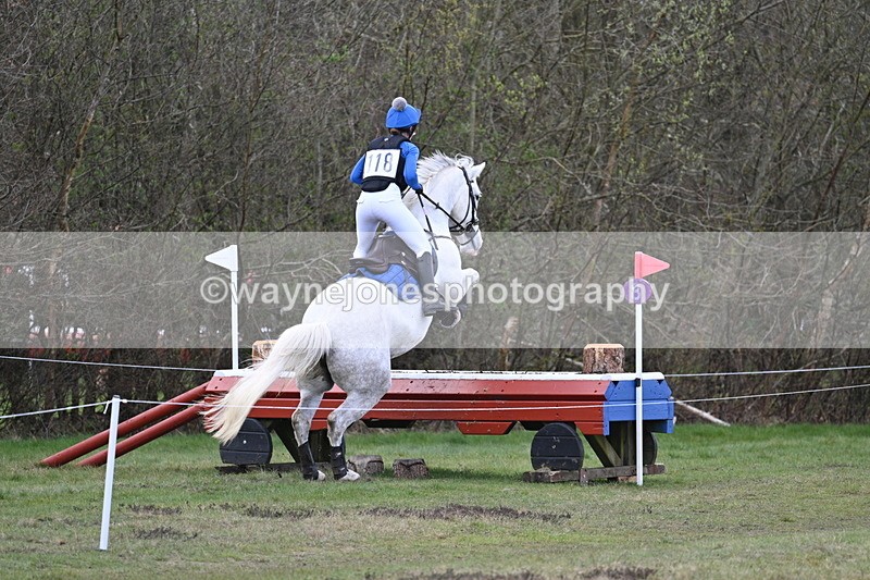 WJ7_0410 - Time 10:56 to 11:17