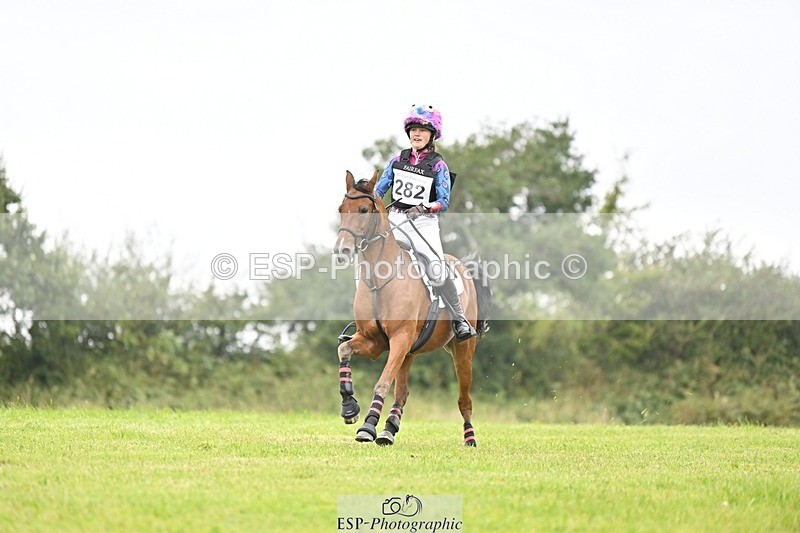 240831A-144910-04348 - 282-Tichy.Sanders-UBERTON.VAN.HET.DALHOF