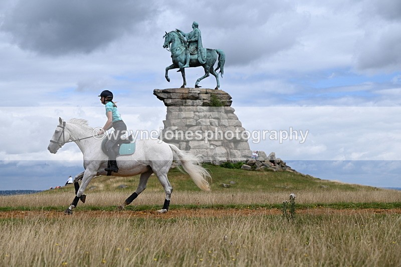 DSC_7113 - Time at Statue 12:45 to 13:15
