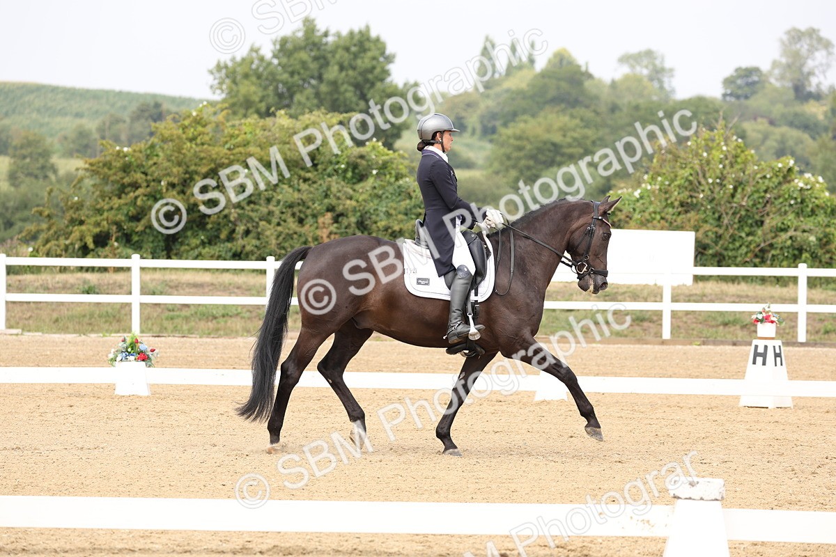 SBM_007547 - Class 9 - FEI INT I - 14.57-15.45