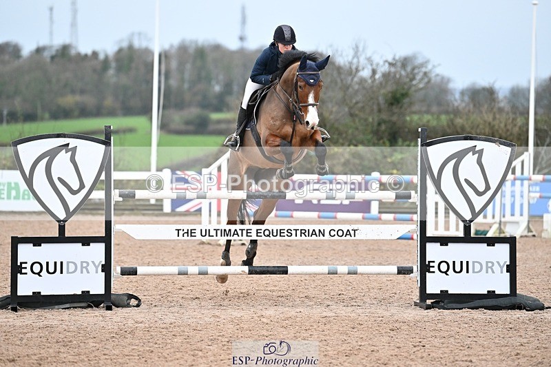 241206-140710-01053 - Cls 6 Foxhunter and 1.20m Open