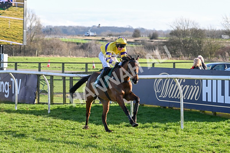 270224-Race 3-Chase A Fortune-3381 - Race 3