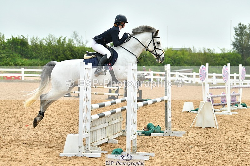 230514A-122242-02571 - Cls 24 Pony Newcomers & 1m Open