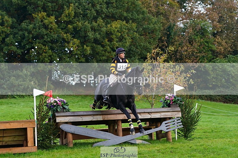 251025A-093114-15917 - D-315-Georgina.Marks