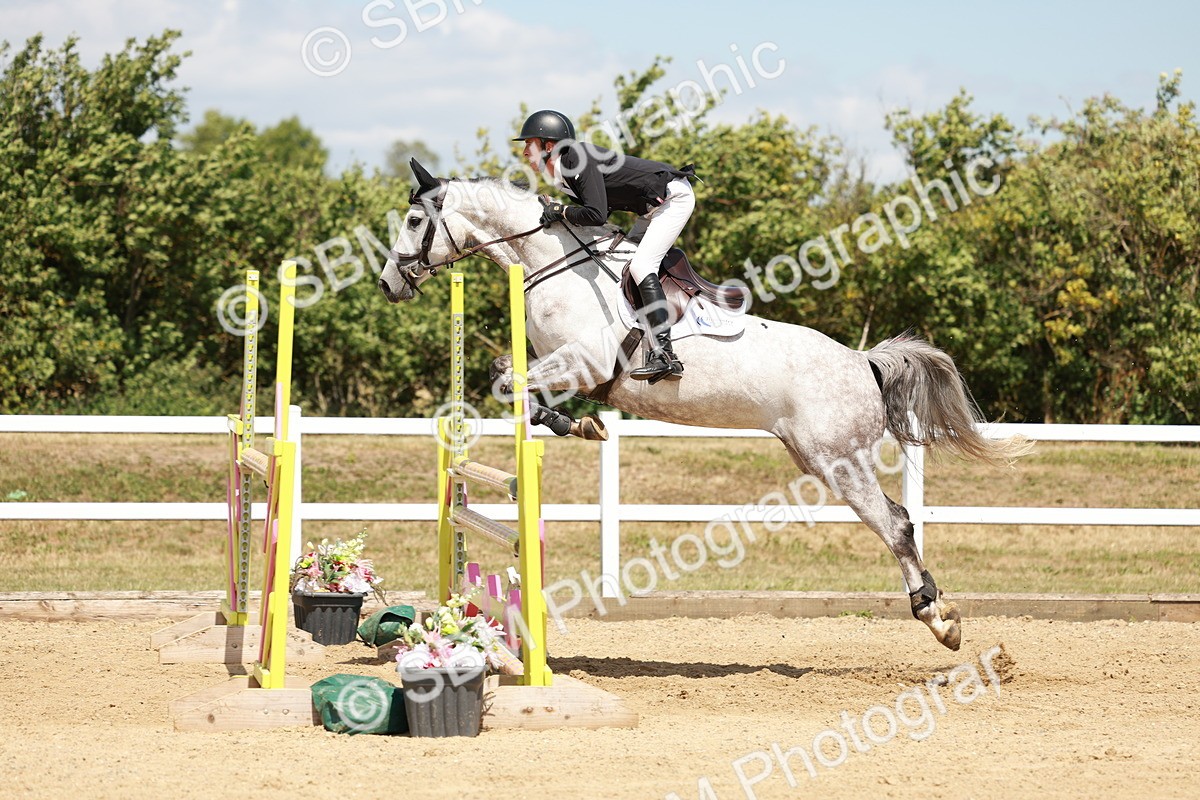 SBM_007593 - Class 3 - Senior Newcomers - 1.10m Open