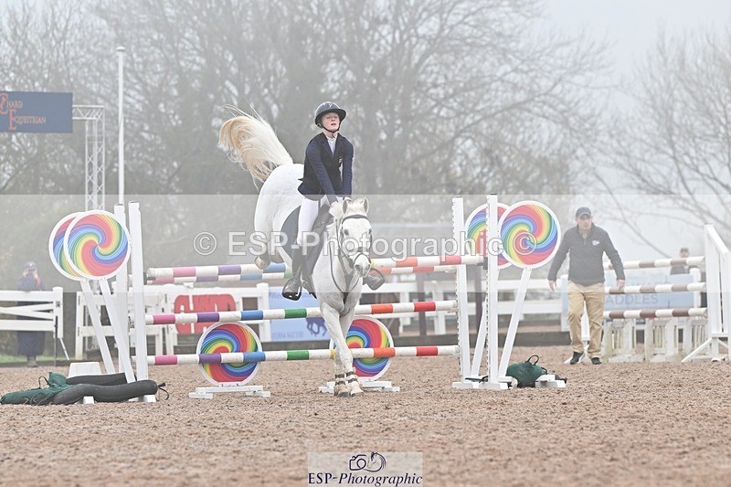251115-131024-00899 - Cls 14+15 Junior 1.20m and 148cm
