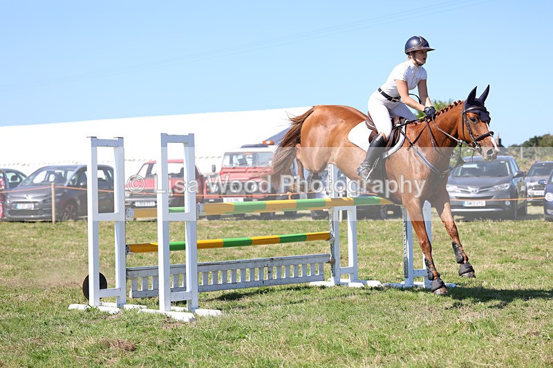 3E7A6402 - Class 13: Senior Newcomers/1.10m open