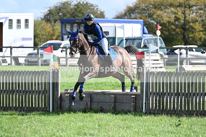 WJ7_9175 - Time 11:55 to 12:10