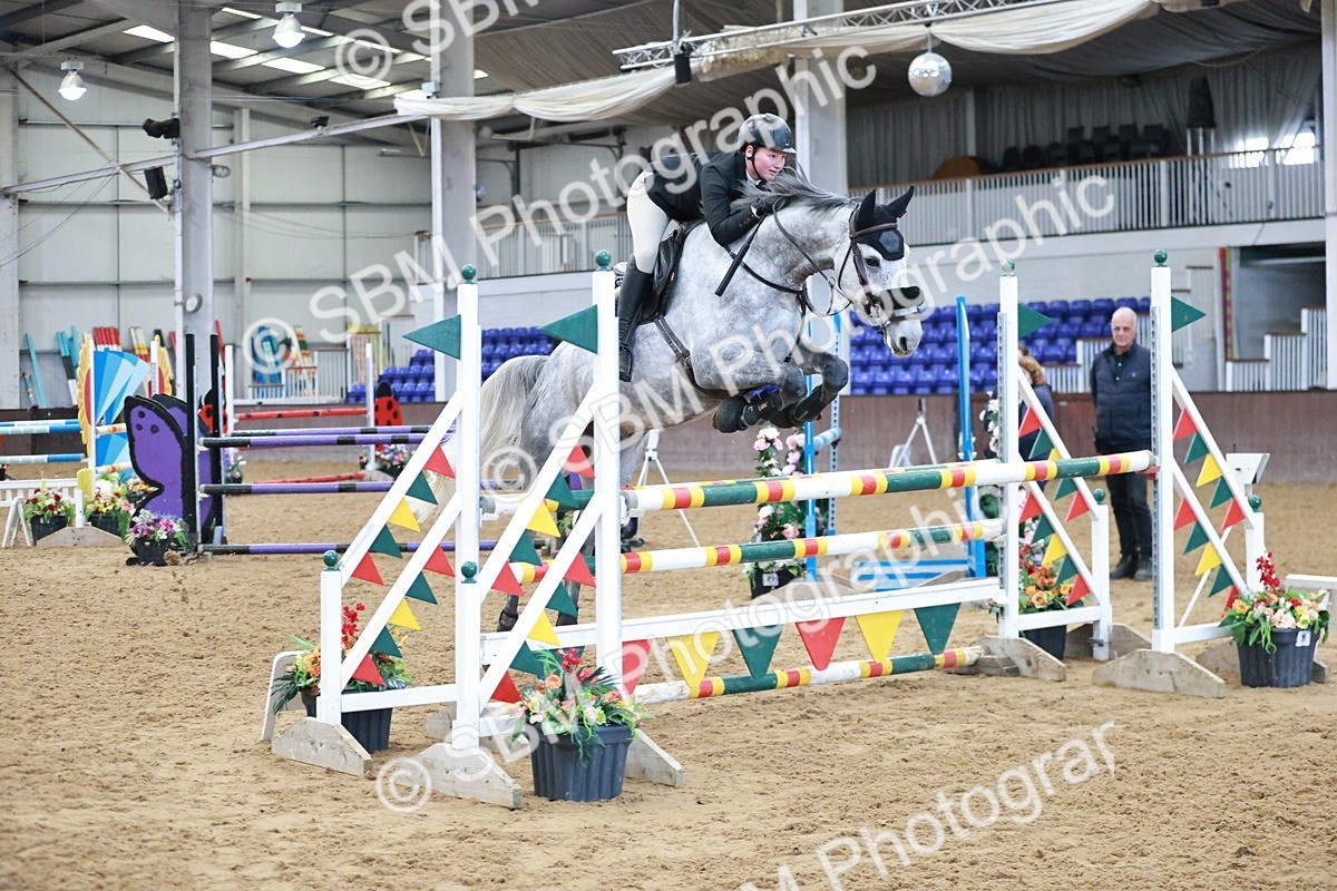 SBM_004213 - Class 11 - Senior Newcomers - 1.10m