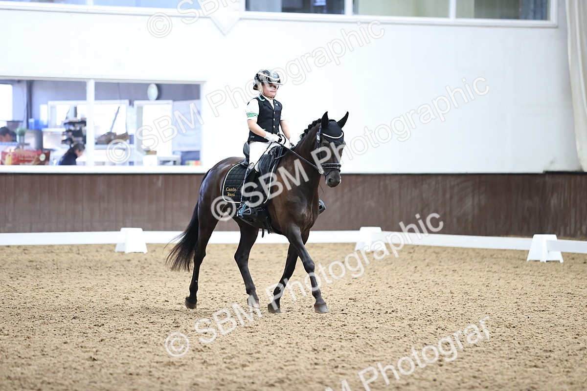 SBM_001464 - Novice 4 - 11.15-13.22