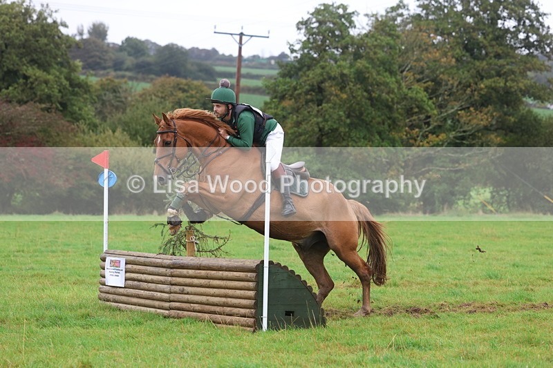 3E7A1694 - Class 3: 70cm Pairs: Half Roll Top