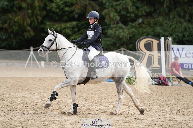 250824A-104204-34864 - 2043-Holly.Squance