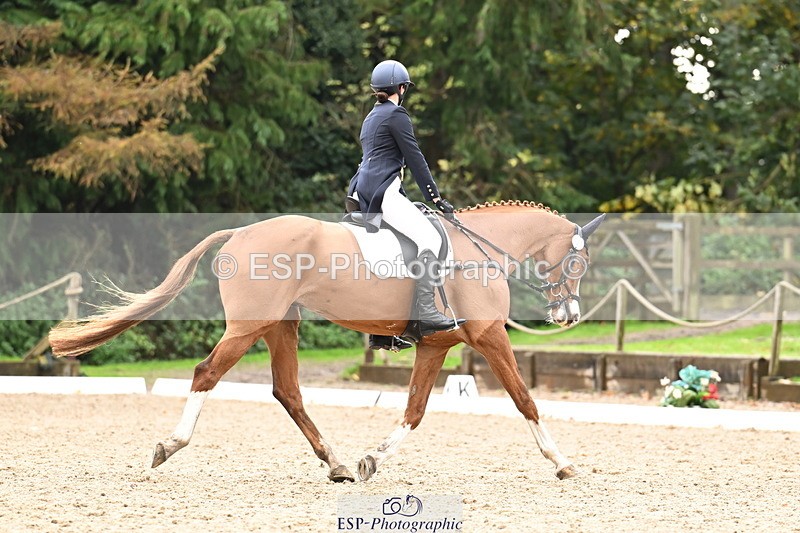 251023A-142821-05526 - B-151-Miranda.Staveley