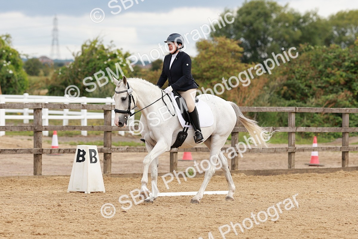 SBM_002716 - Novice 2