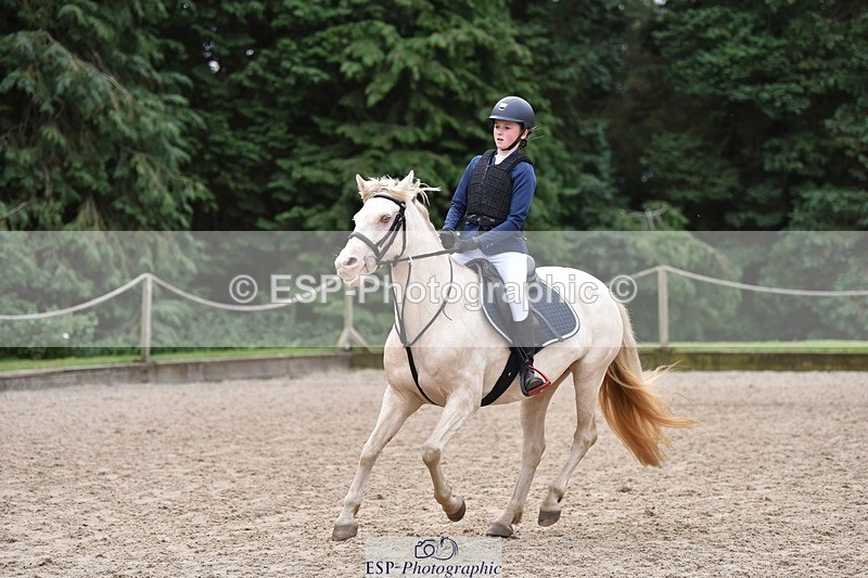 240802-101548-00762 - 70cm Round 1