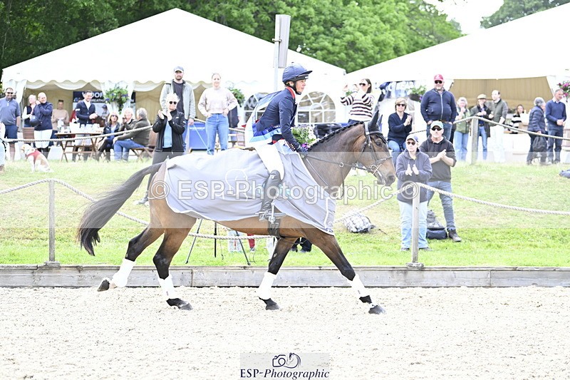 250525A-161556-18607 - Presentations Section C CCI 2 Star Long