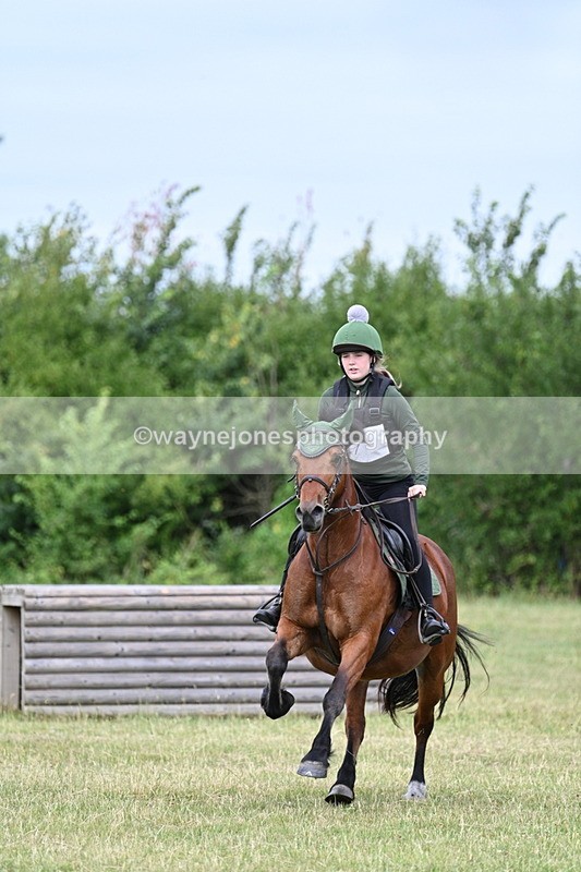 WJ7_5185 - 60cm XC Time 10:17 to 10:49