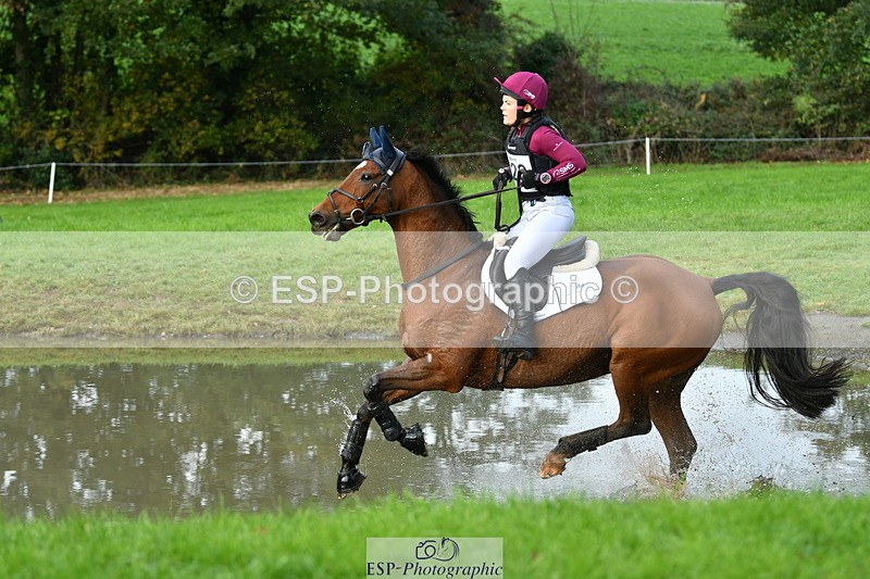 251025A-095808-15504 - D-328-Julia.Knight-Jones