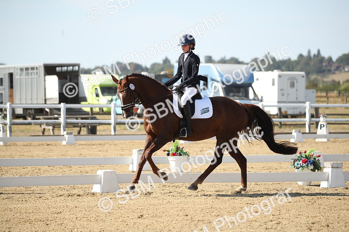 SBM_004202 - Class 11 - Novice 5 - 10.24-11.20
