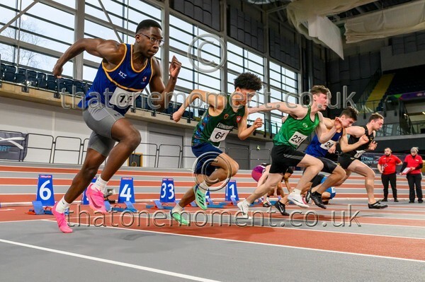 StudInd-921271 - Track Male Set One