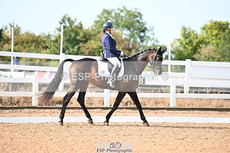 250815-093243-00155 - 028-Victoria.MaundrellBonetta