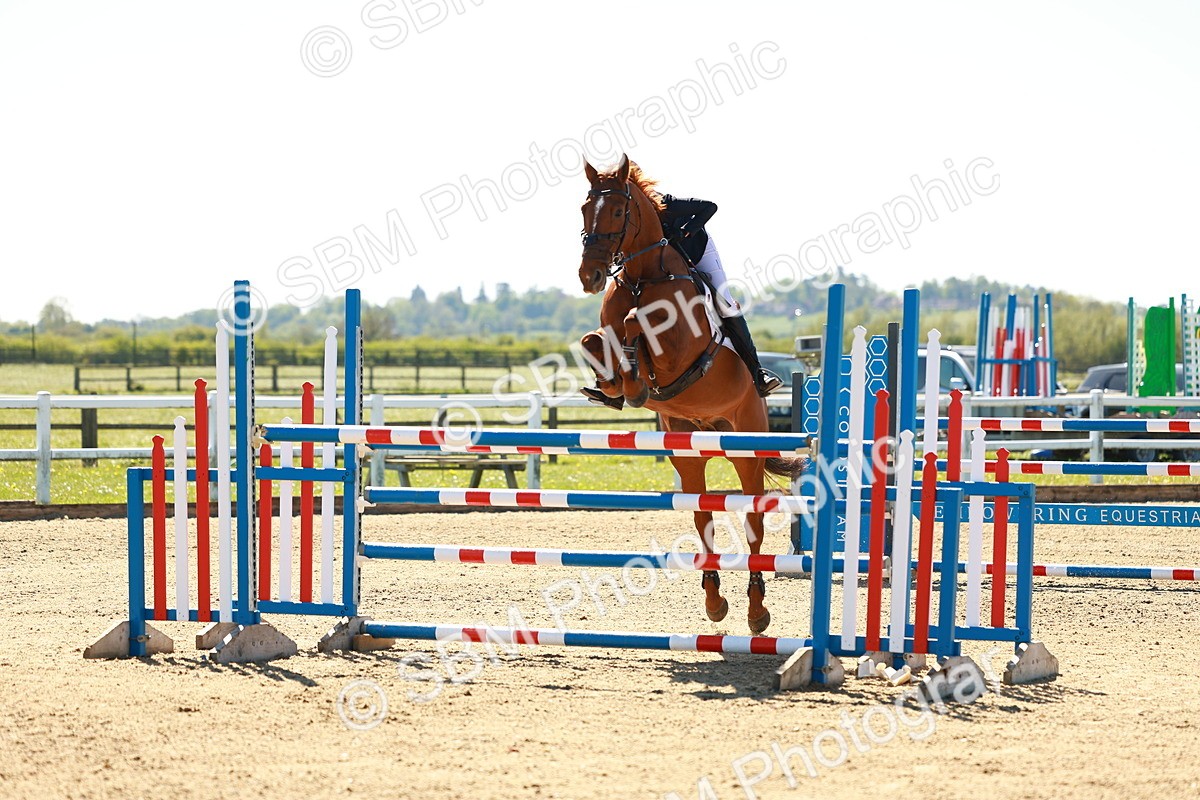 SBM_001662 - Class 5 - Senior Foxhunter - 1.20m