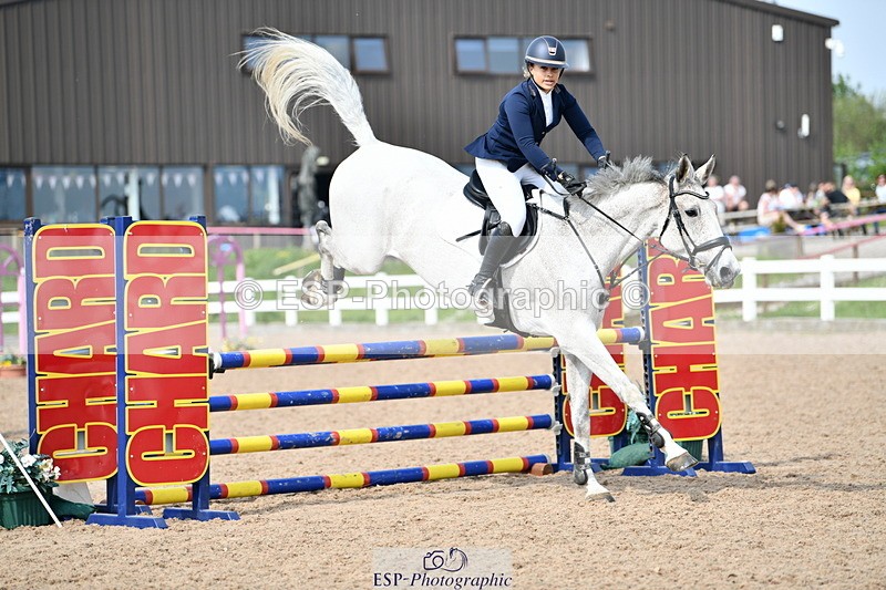 240511A-160908-14292 - Cls 25 British Novice and 90cm Open