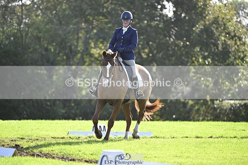 241025-114838-06935 - 370-Emma.Tamblyn-COOL.JET.II