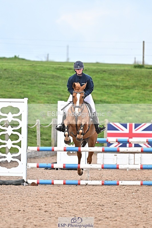 250415-180552-00841 - 90cm