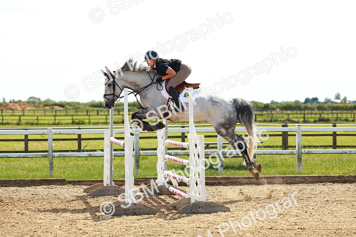 SBM_002603 - Class 4 - Senior Newcomers - 1.10m