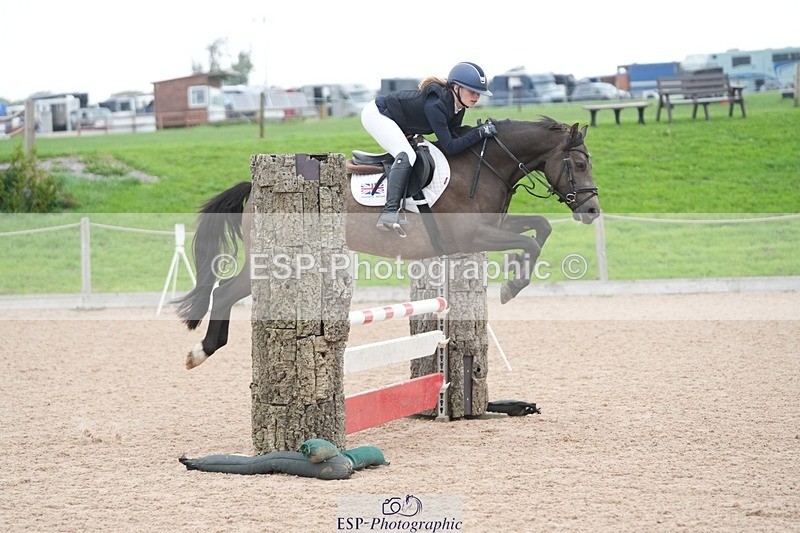 250920-110127-00669 - Cls 8 Pony Discovery