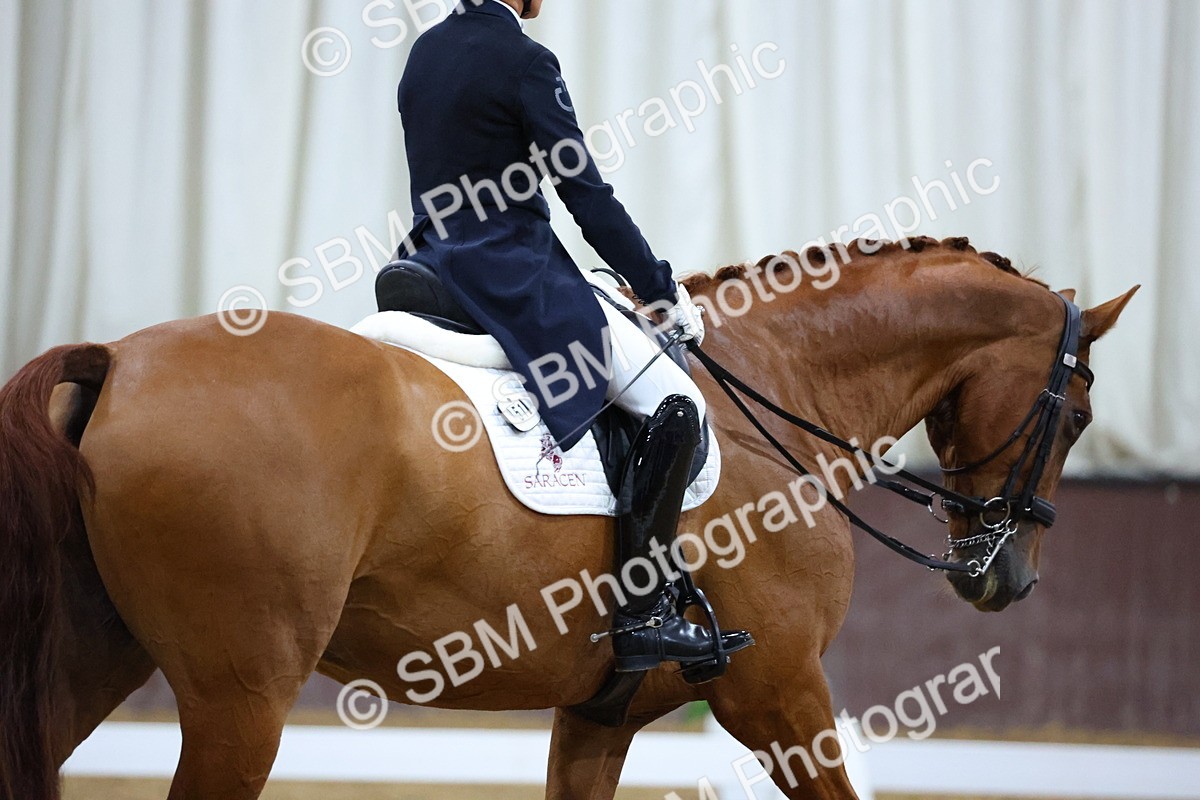 SBM_009816 - Class 14 - FEI Grand Prix - 19.27-20.27