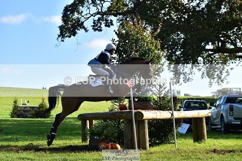 231022-111248-26009 - 241-HILDARE.HERMITAGE-Danielle.Mccormack-XC