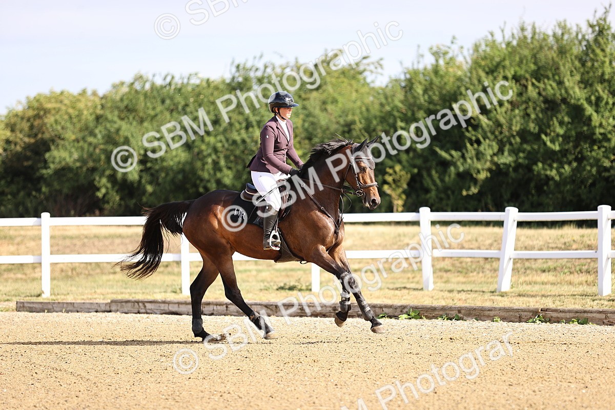 SBM_009121 - Class 7 - Senior Discovery - 1.00m Open