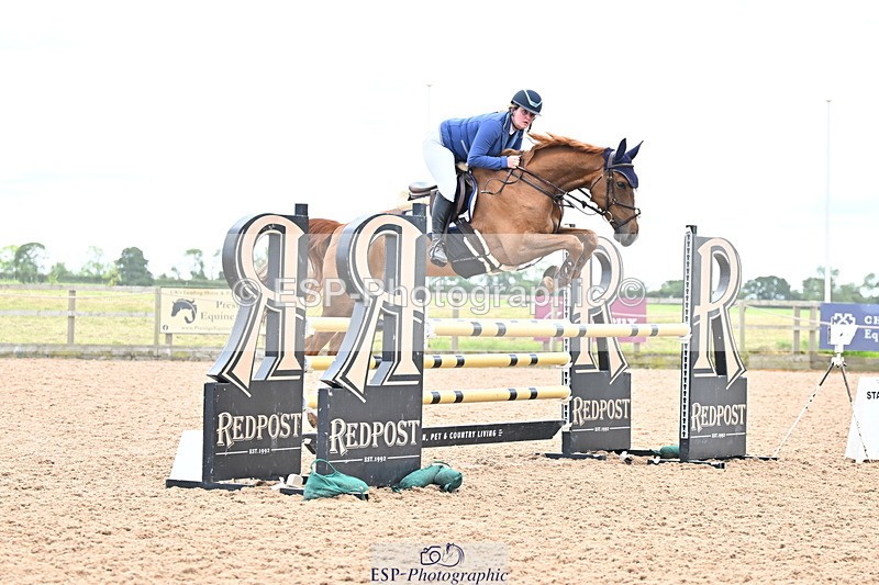 240608A-125140-02408 - Cls 4 Snr Newcomers and 1.10m Open