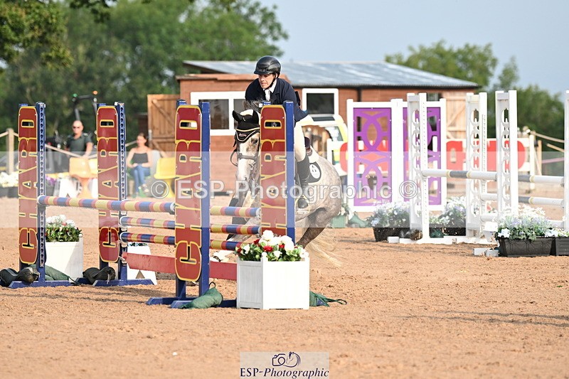 240801A-085042-00865 - Cls 1 British Novice and 90cm Open