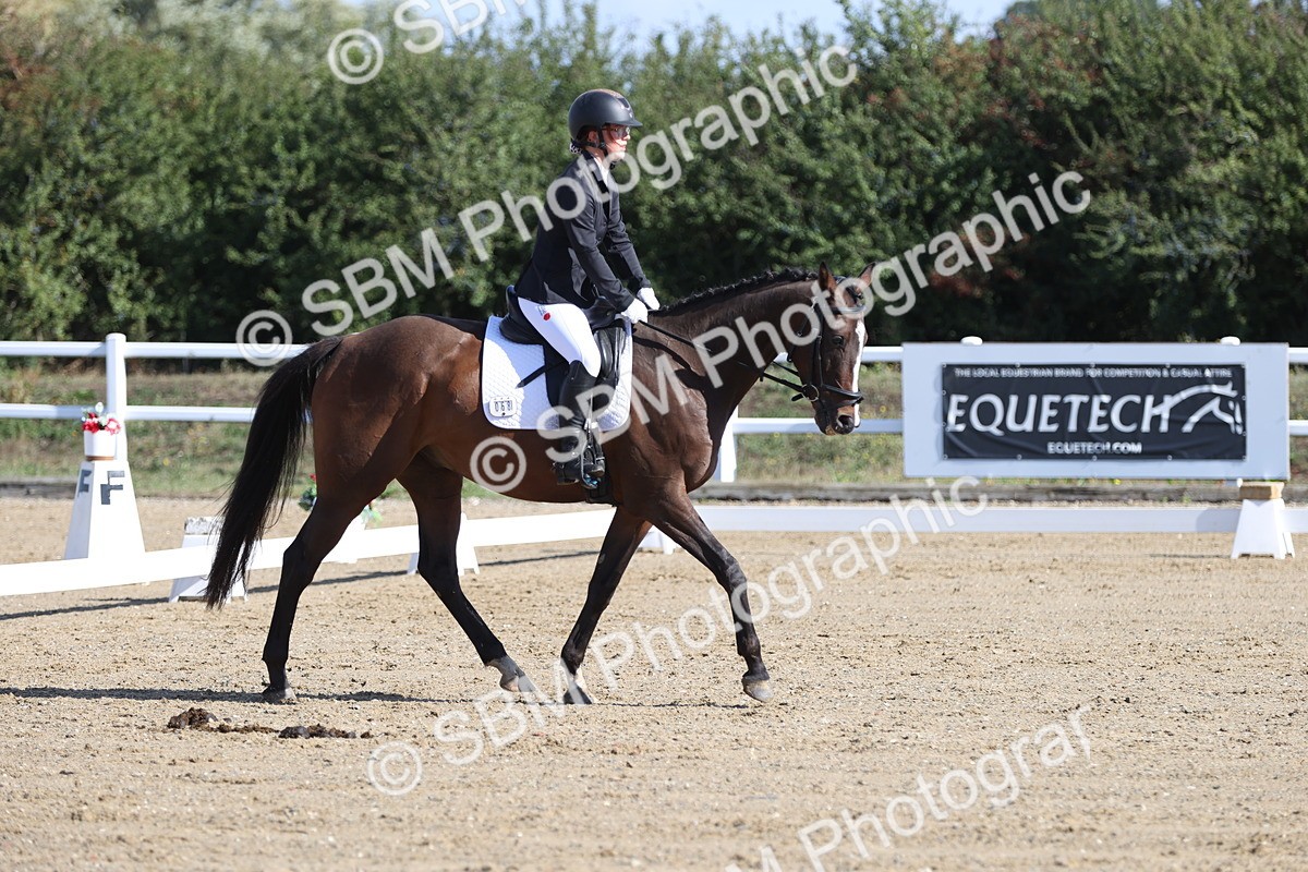 SBM_001117 - Class 2 - Intro 4 Champs - 9.44-10.38
