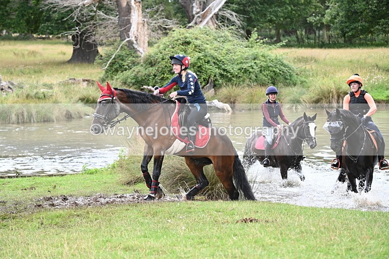 WJ7_4615 - Time at Water 13:26 to 13:59